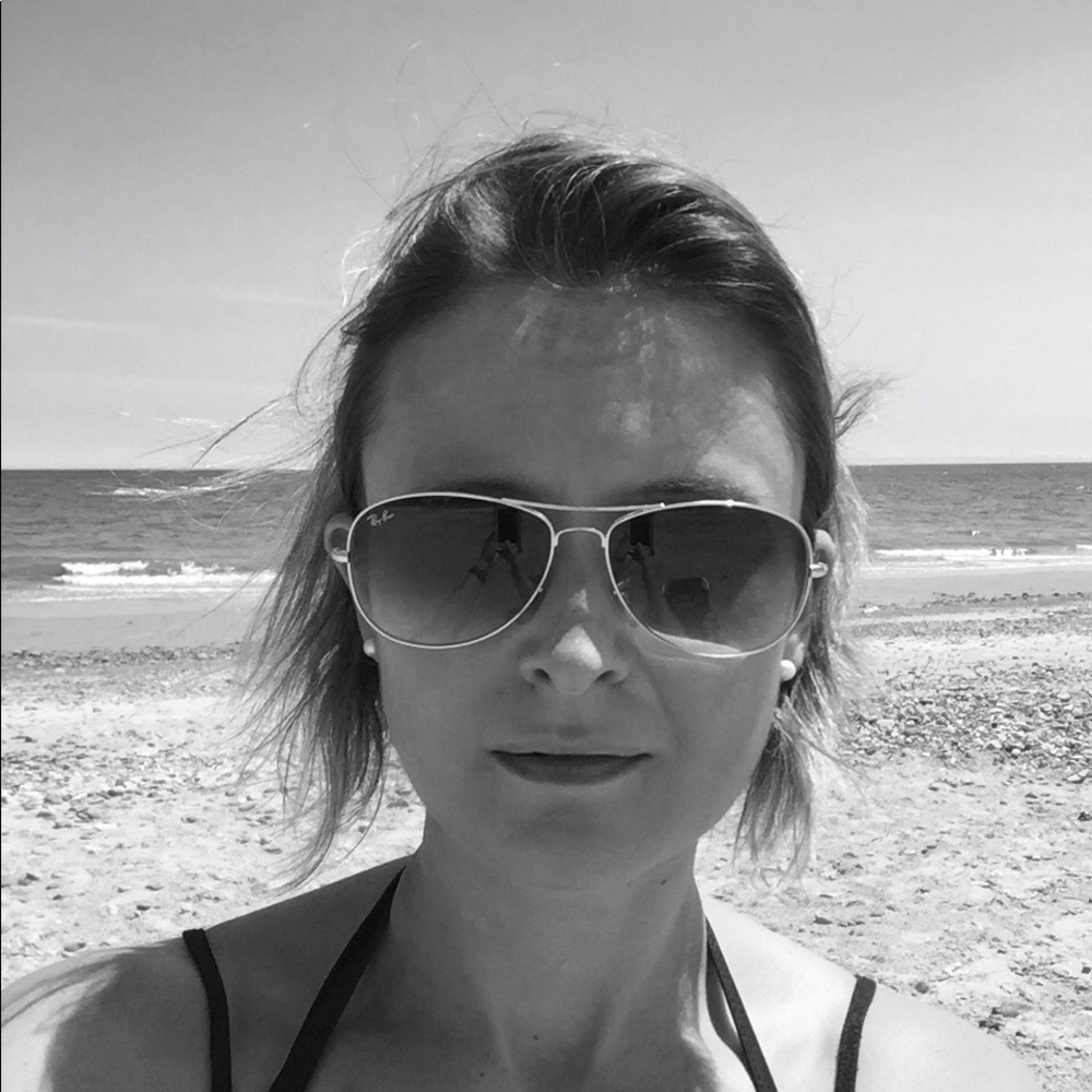 Meet your Posher, Agnes